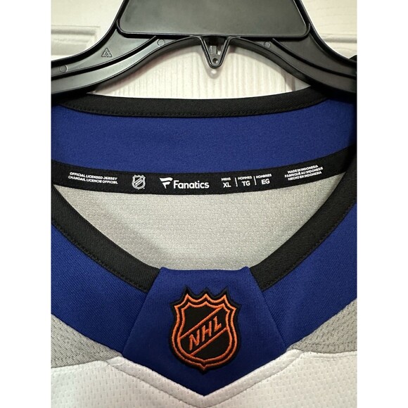 Size XL Fanatics Tampa Bay Lightning Reverse Retro 2.0 BNWT NHL Hockey Jersey - Picture 3 of 3
